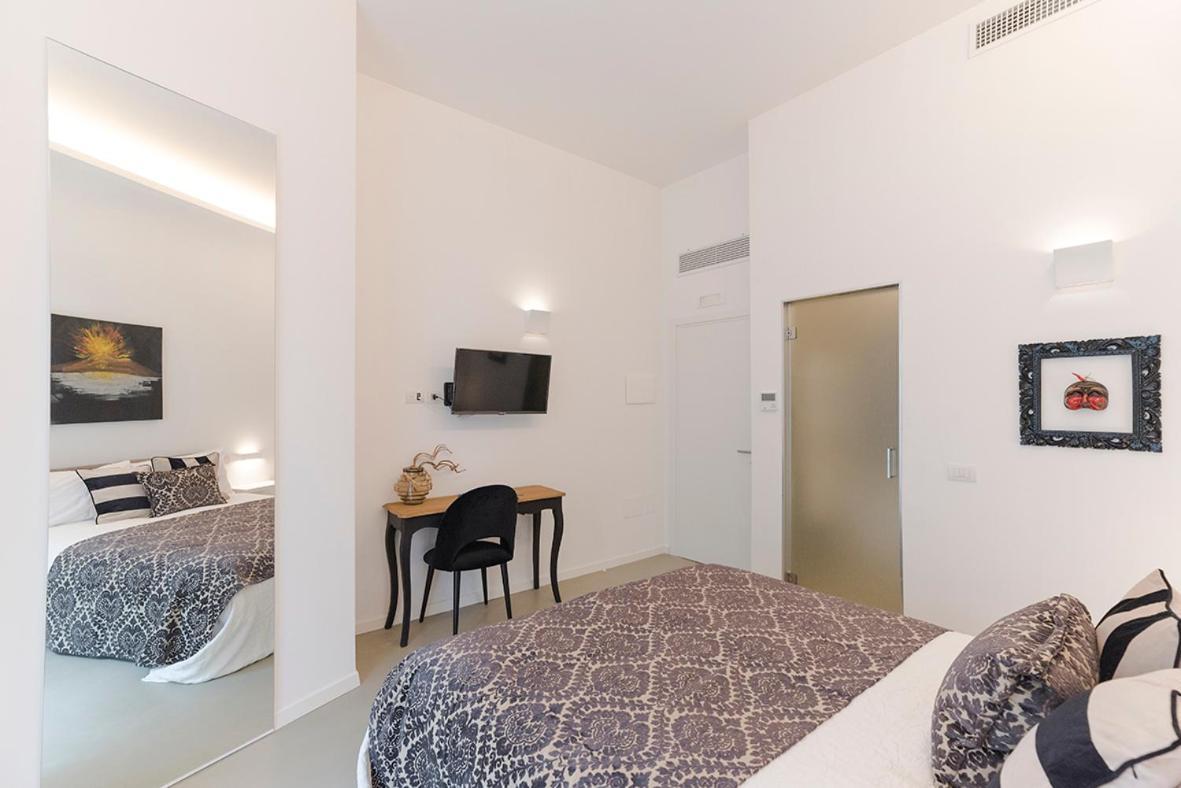 A Misura Duomo Rooms & Apartment - Ls Accommodations Naples Exterior photo